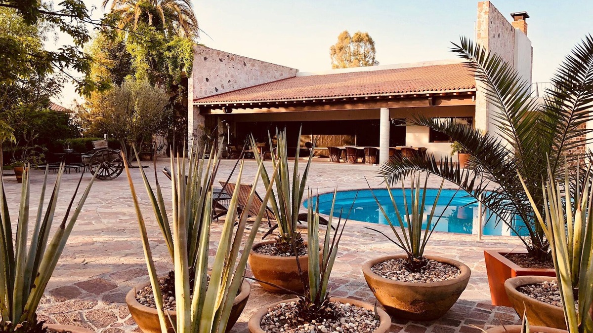El Marques Bed & Breakfast | Maria y Bernardo Bed & Breakfast