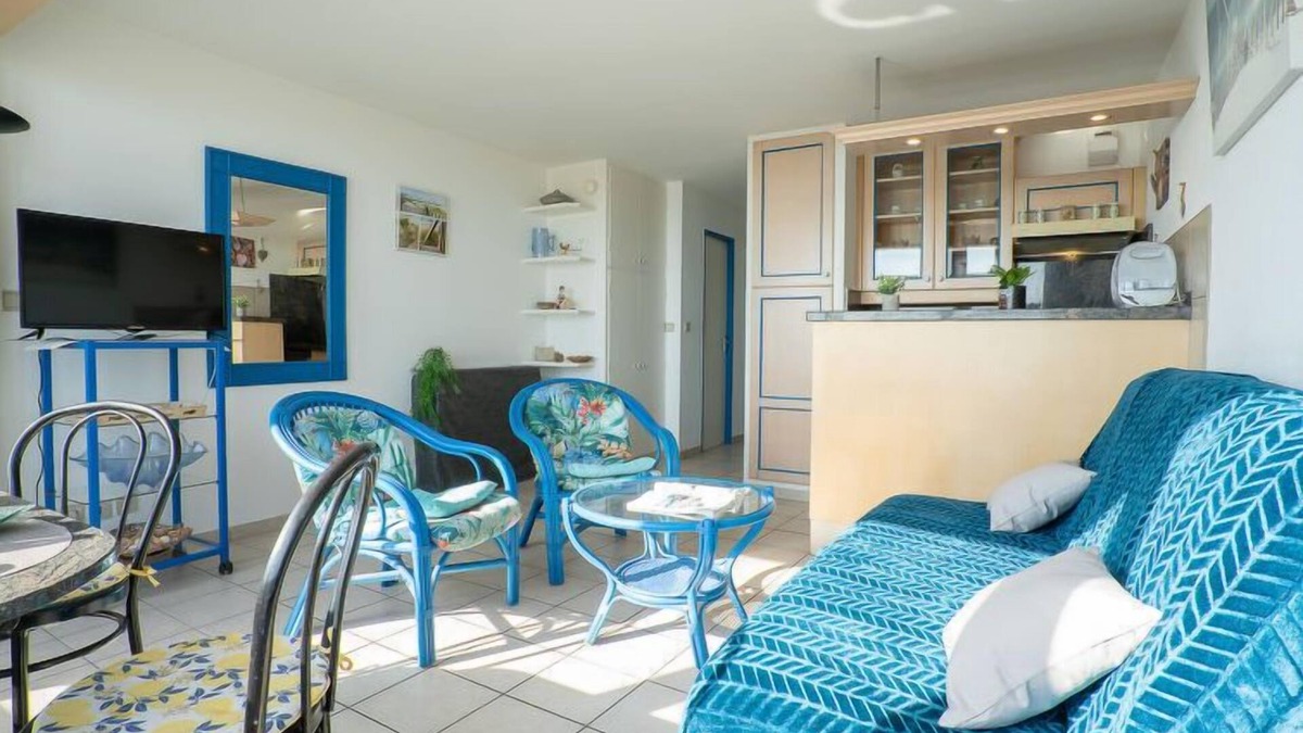 Le Grand Large Apartment | Marianne by Interhome
