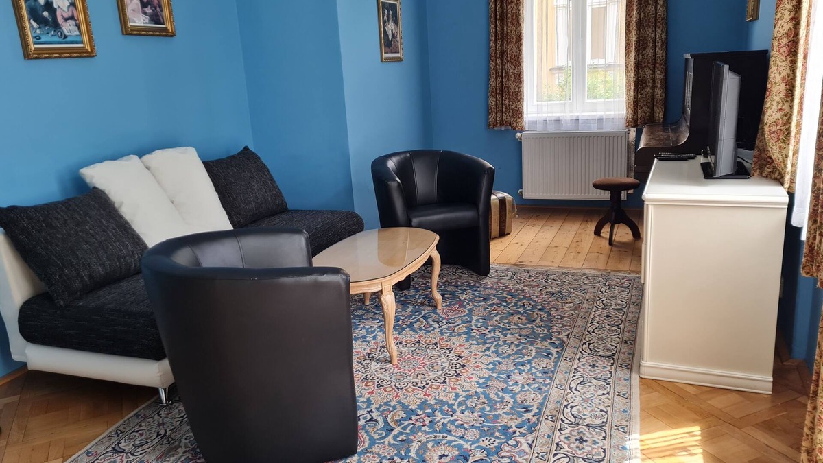 Marianske Lazne Villa | Marienbad - Living in a villa in the old town
