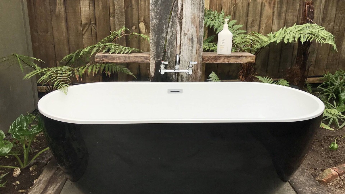 Taupo House | Marigold Cottage, includes bikes & kayaks