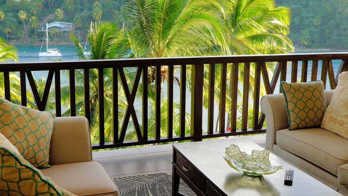 Marigot Bay Resort | Marigot Beach Club and Dive Resort
