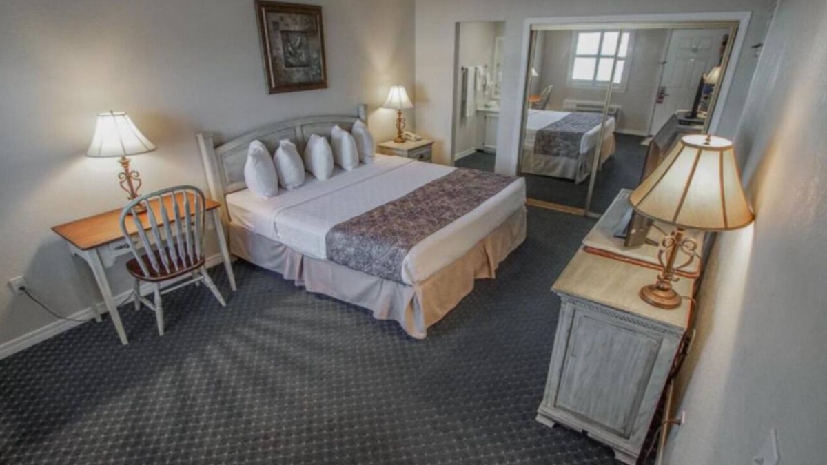 Fort Walton Beach Resort | Marina Bay Resort: In The Heart of The Emerald Coast