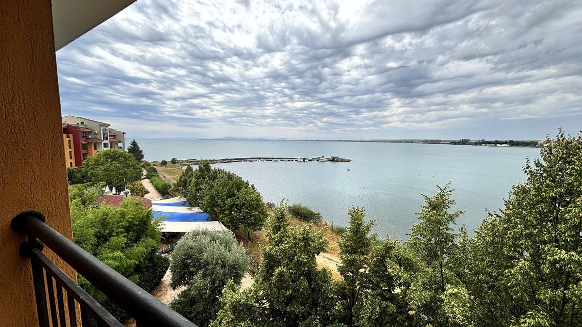 Aheloy Apartment | Marina Cape - large apartament with Sea View - 1 bedroom