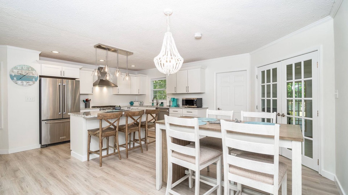 Morehead City House | Marina Neighborhood Home - Family & Pet Friendly