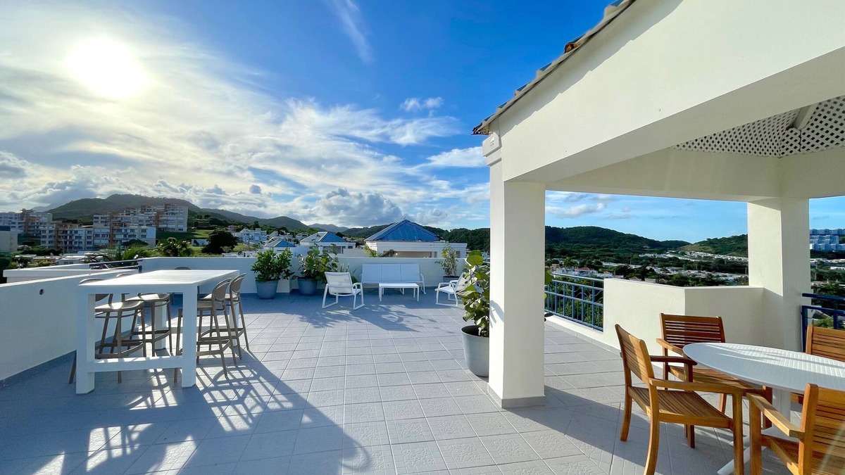 Machos Apartment | Marina Oceanview Rooftop/Airport - Beaches - Ferry