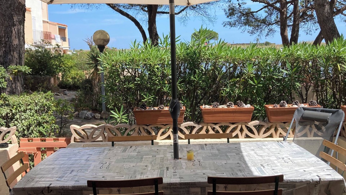 Saint-Cyprien Plage House | Marina on the peninsula, quietly facing the lagoon, 400 m walk from the beach.
