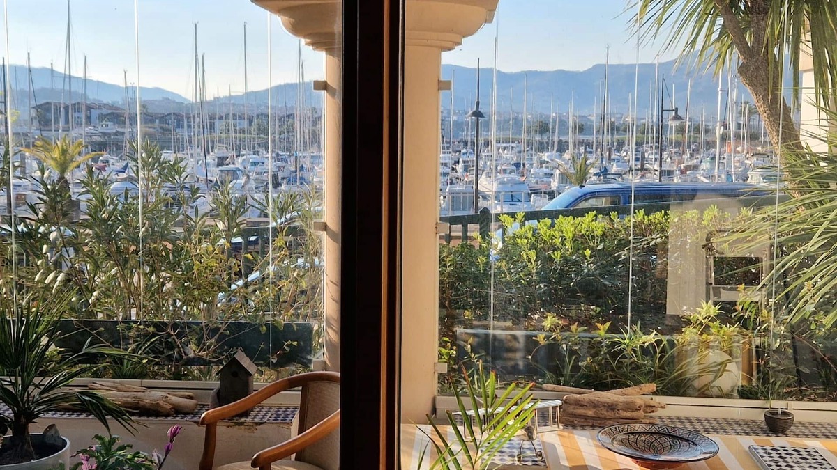 Hendaye Apartment | Marina/Plage - 6 Personnes - Agréable 70m2 à 5mn de la Plage