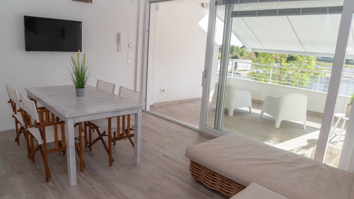 Faro Apartment | MARINA PONENTE INDEPENDENT APARTMENT WITH LARGE COMFORTABLE TERRACE IN VENICE