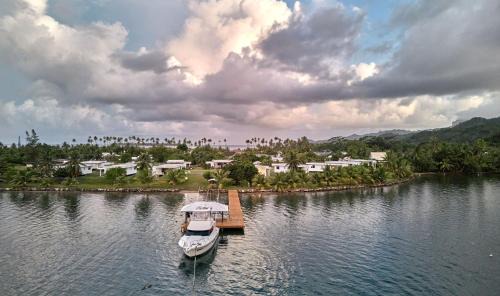 Teahupoo House | Marina Village Raiatea
