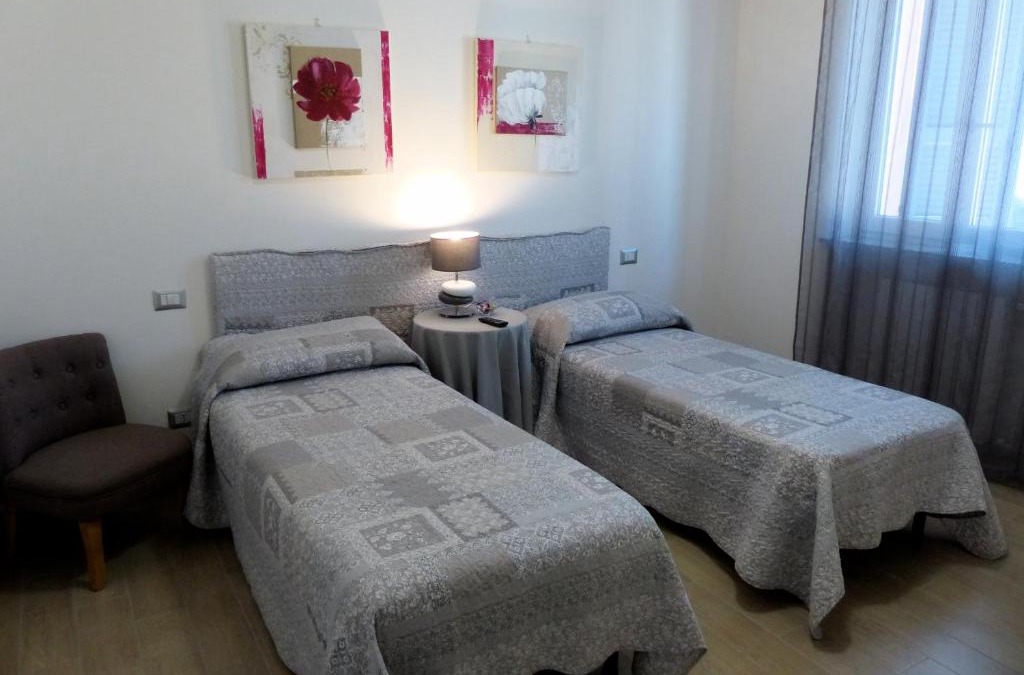 Cornale e Bastida House | Marinella Guest House