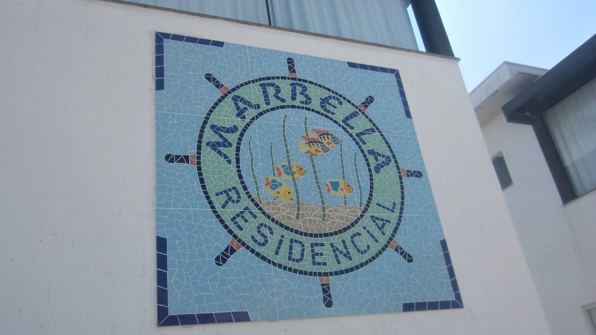 Mariscal House | Mariscal neighborhood apartment, 300 meters from Canto Grande beach.