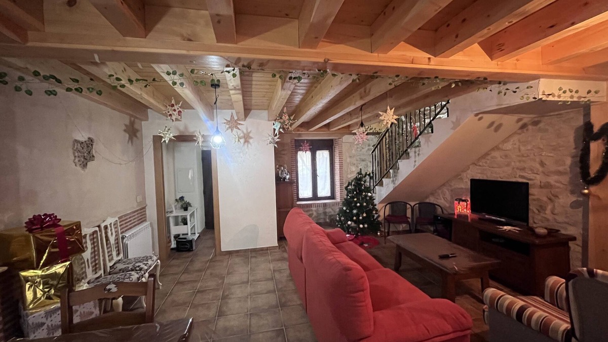 Campillo de Aranda Cottage | Marite house for tourist use. Campillo de Aranda. Aranda de Duero.