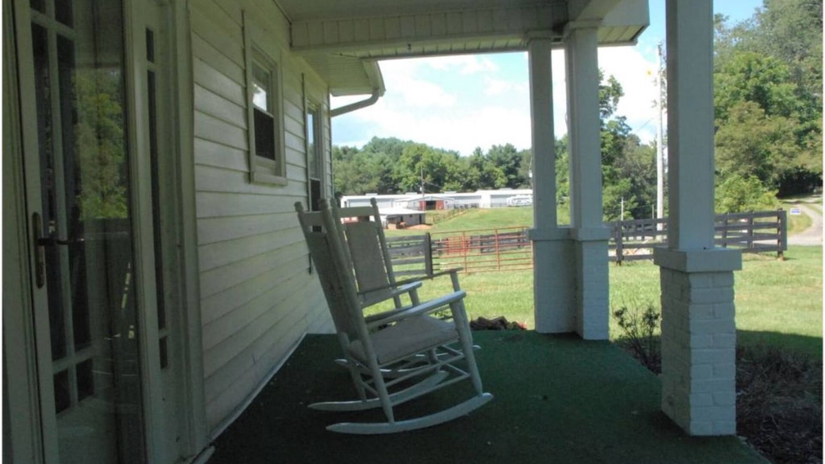 Hillsville Other | Mark of Design Farmhouse Retreat