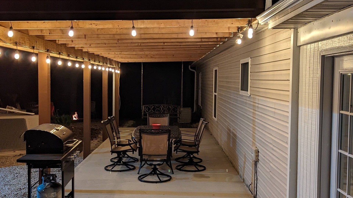 Monroe City House | Mark Twain lake getaway at Blue Lagoon!