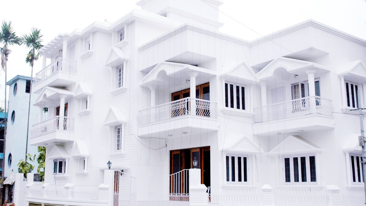 Salt Lake Villa | Market Area, 5 Mins to the Nicco Park & City Centre 1