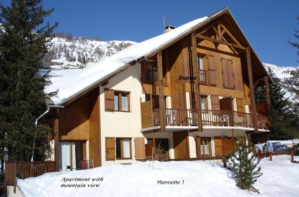 Monetier-les-Bains Apartment | Marmotte Le Monêtier Apartment