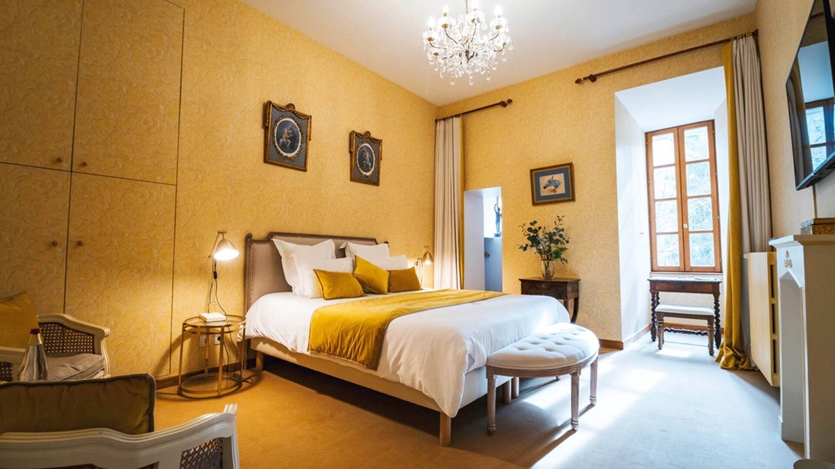 Filliere House | Marquise de Grollier Continued