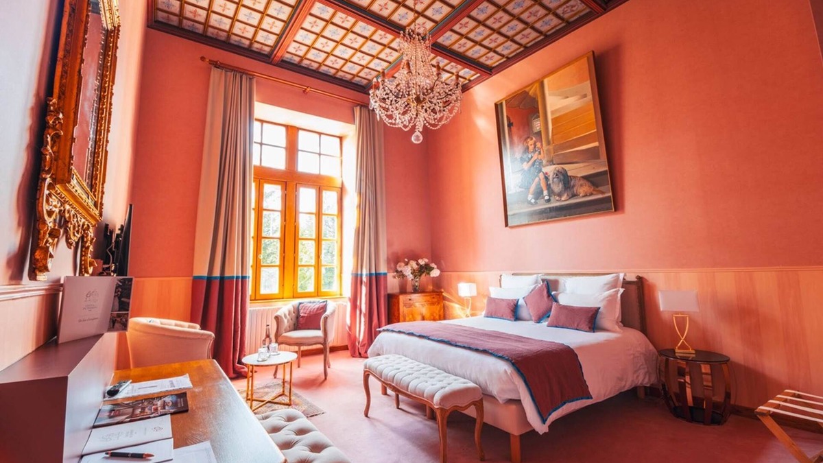 Filliere House | Marquise de Sales room