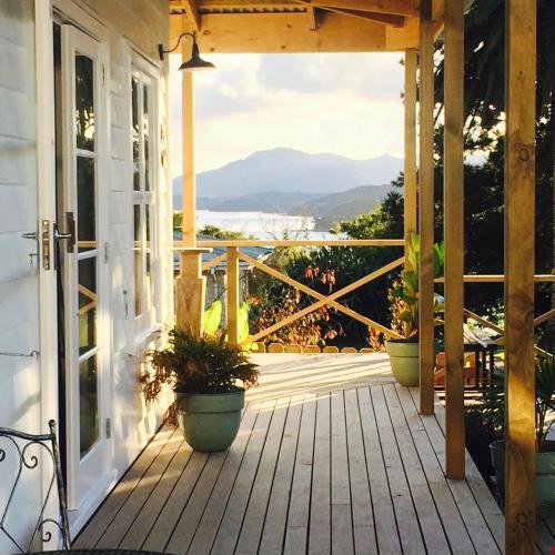 Rawene House | Marriners Luxury Guesthouse