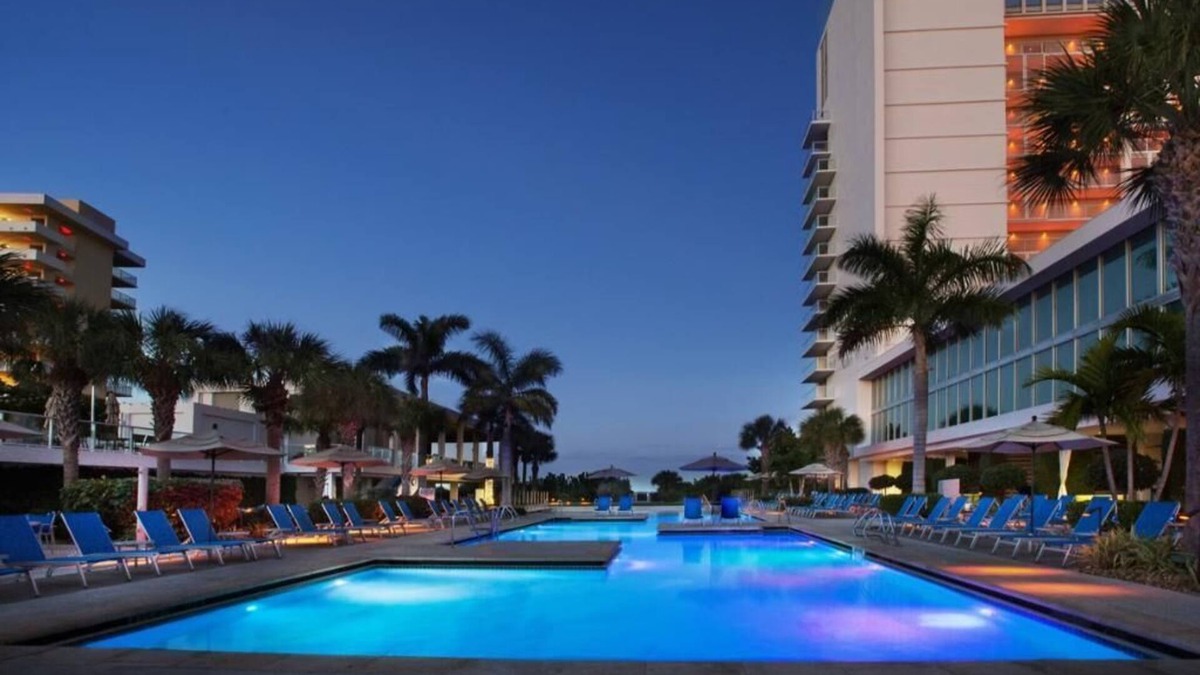 Collier County Villa | Marriott Crystal Shores Resort Marco Island with GULF FRONT VIEW on the Beach!n