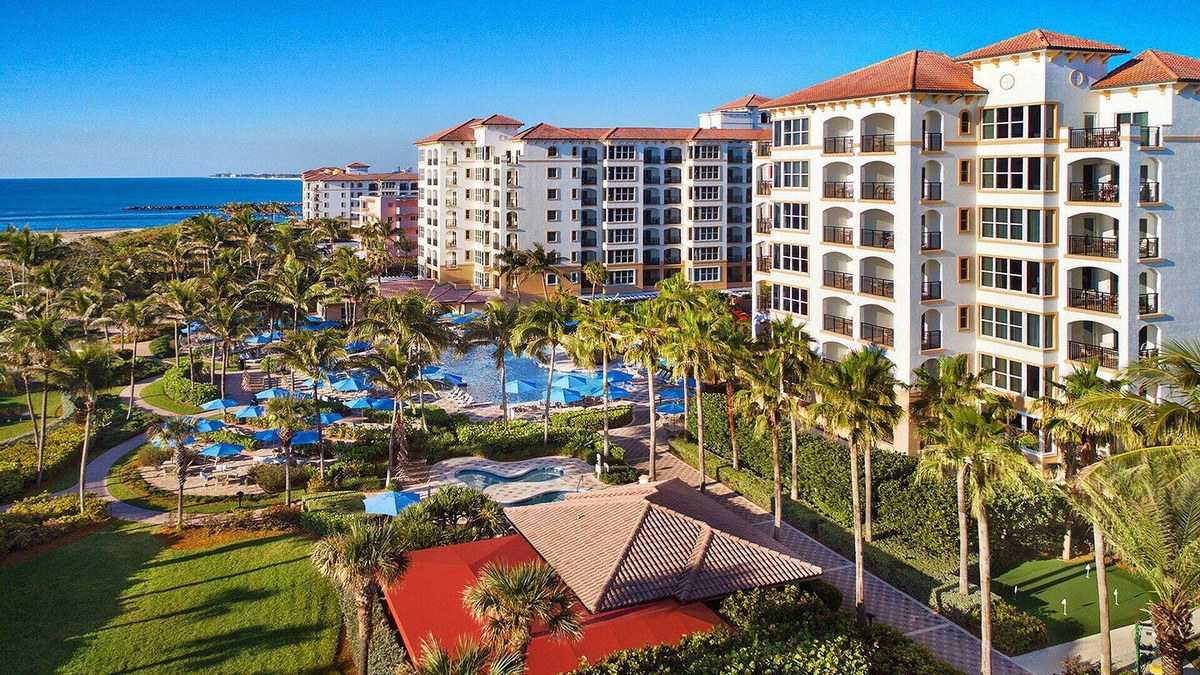 Palm Beach Shores Condo | Marriott Ocean Pointe - Spacious 2BR - Full Kitchen - Beach Resort!