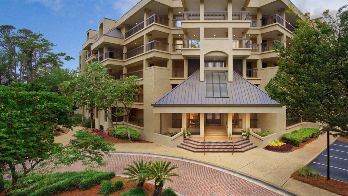 Harbour Town Resort | Marriott's Heritage Club, Full Kitchen, Access to Resort Amenities