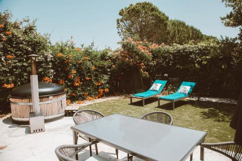 Saint-Laurent-d'Aigouze Apartment | Marselan - Gîtes Du Mas Des Jeux