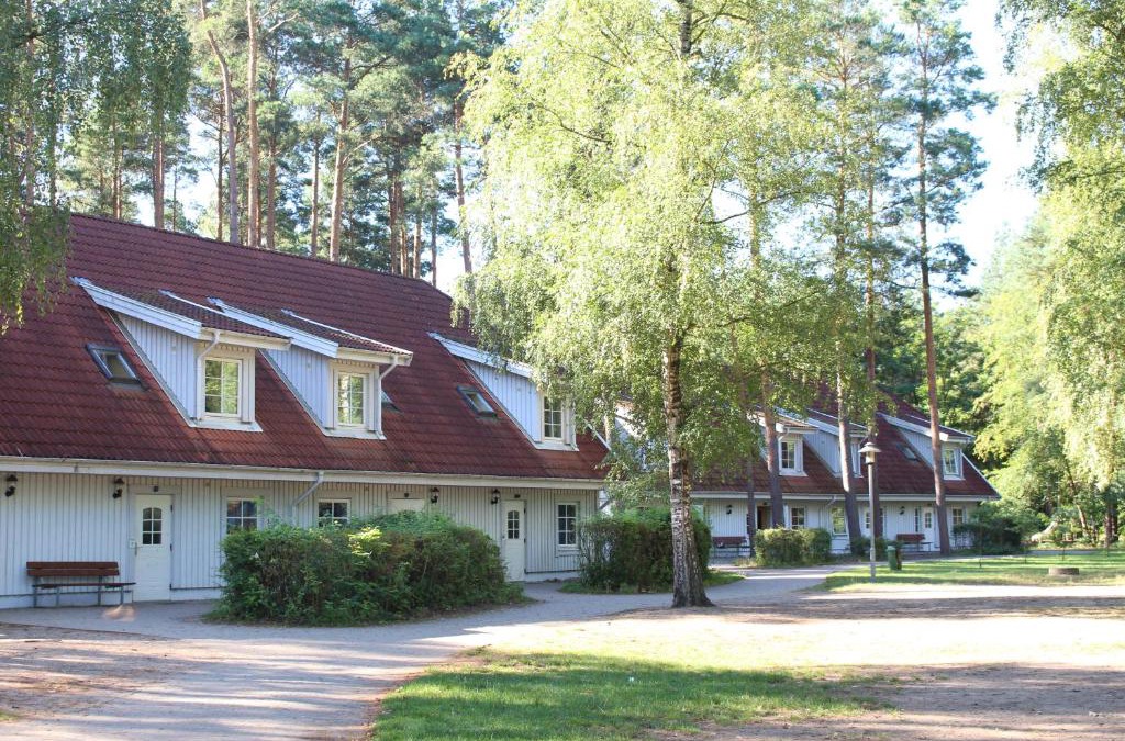 Gross Doelln Resort | martas Gästehäuser Groß Väter See