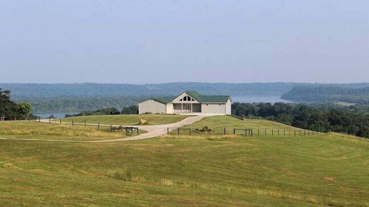 Derby House | Martin Ridge Ohio river view