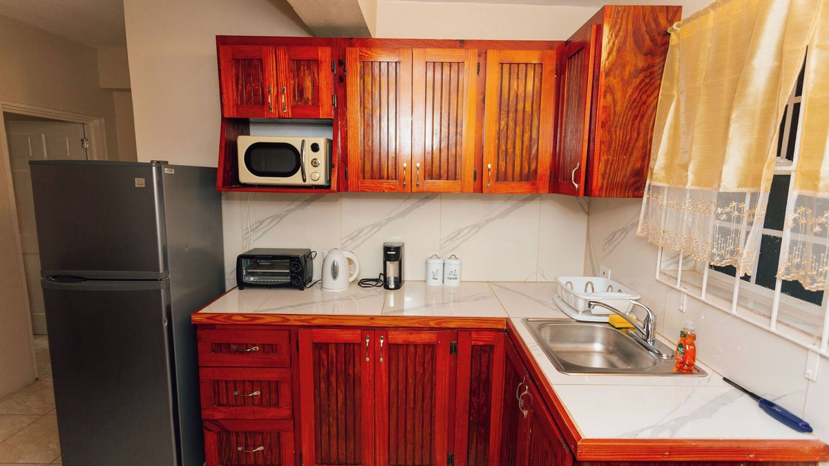 Potters Village Apartment | Martin's Way @ Potters Village 1 Bedroom Apartment