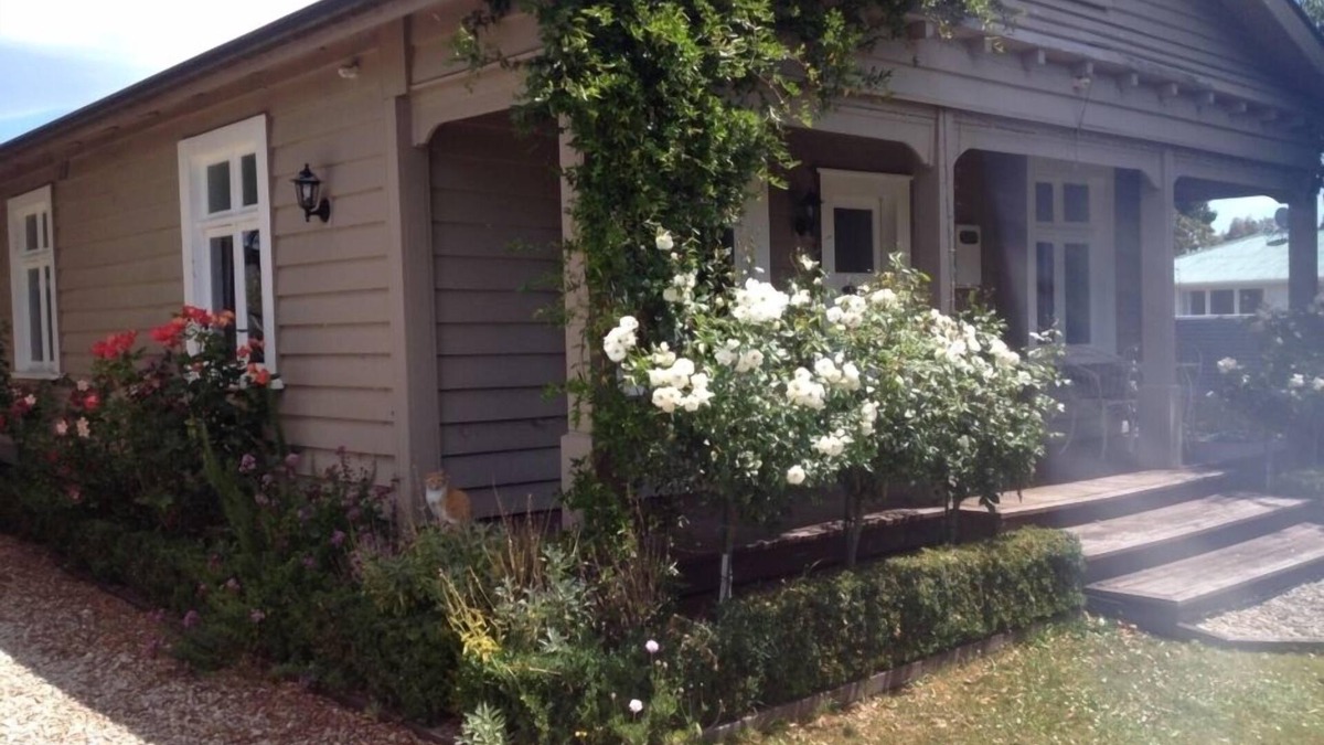 Martinborough Cottage | Martinborough's Quaff Cottage