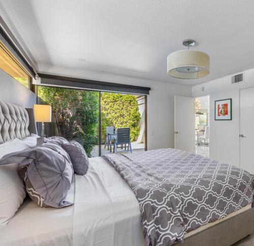 Historic Tennis Club House | Martini Modern by ACME House Company