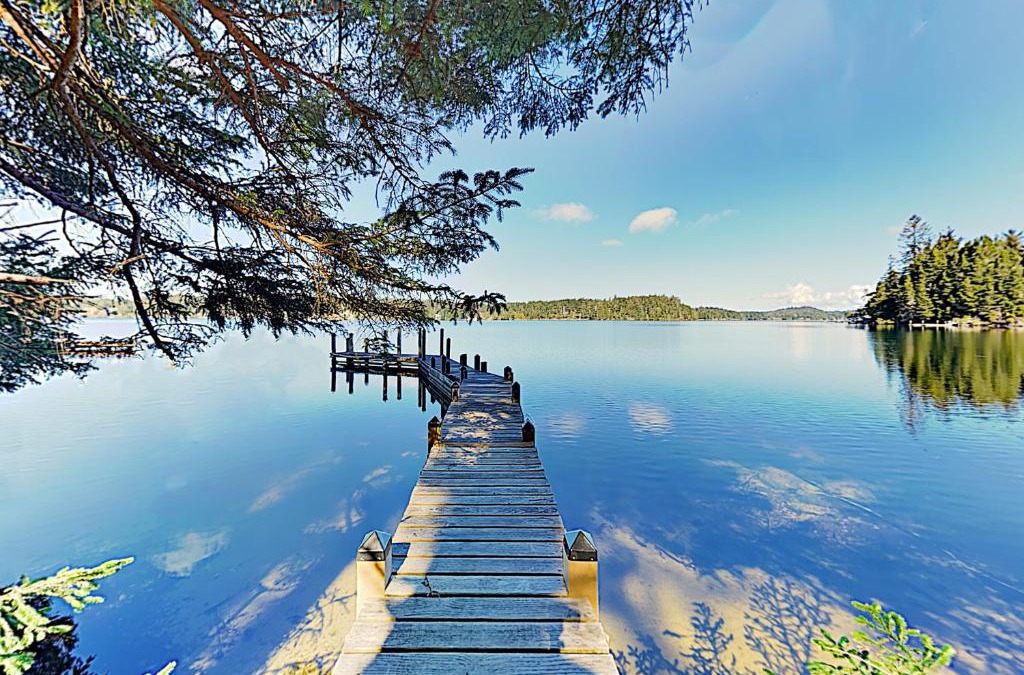 Dunes City House | Marty's Lakehouse on the Coast