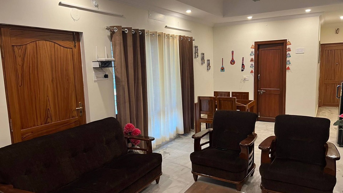 Visakhapatnam House | Maruthi Villa, Walkable to Beach. Pet-Friendly!