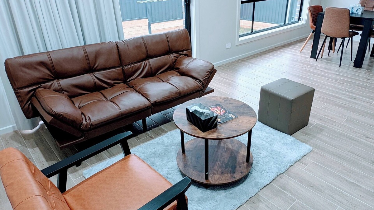 Austral House | Marvel New Home in Austral - 2 Bed + Work/Study + Yoga Room!