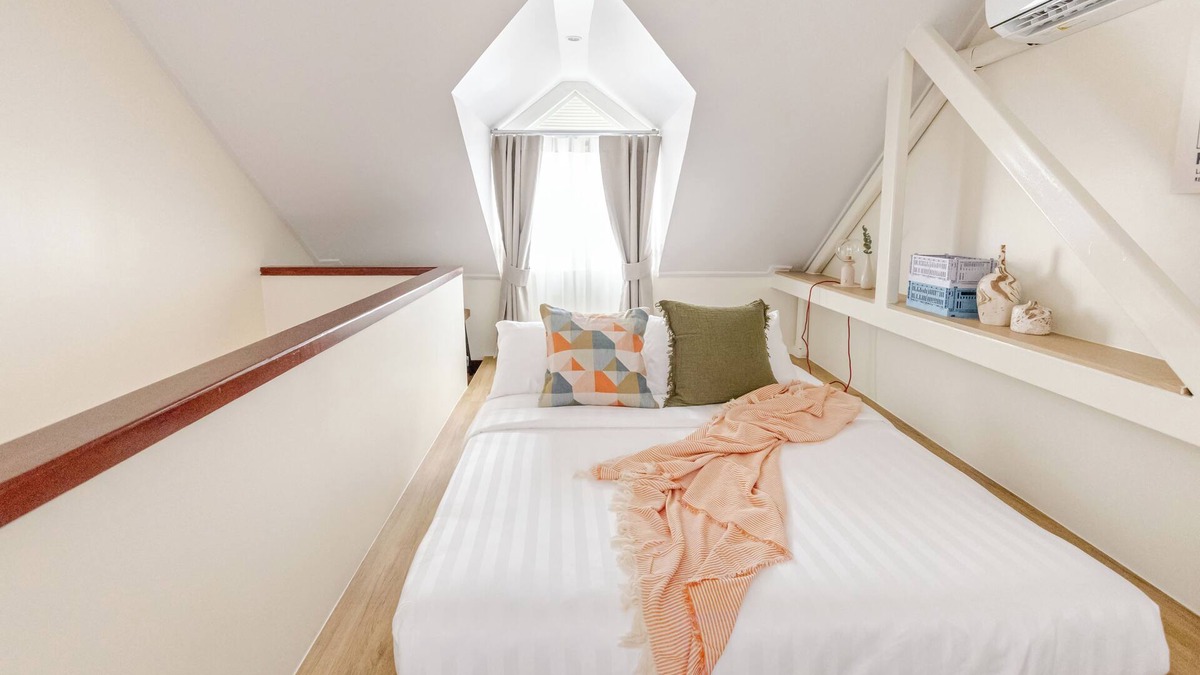 Chakkrawat House | Marvelous 2-bedroom house with AC in Krung Thep Maha Nakhon