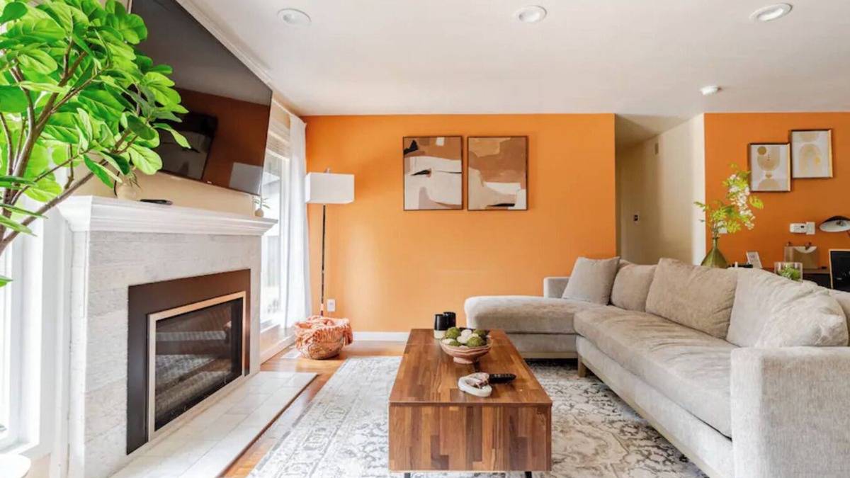 Grass Lawn House | Marvelous 4-bedroom house with AC in Redmond
