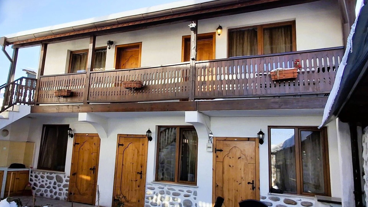Old Town Ski Chalet | Marvelous 8-bedroom catered ski chalet in Bansko with Total Chalets