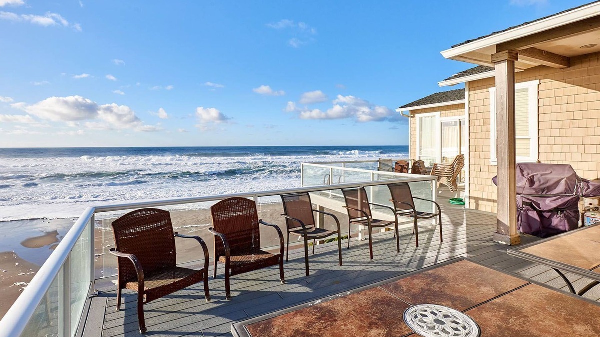 Gleneden Beach House | Marvelous Oceanfront, Spectacular Views, 9 beds, 8.5 baths