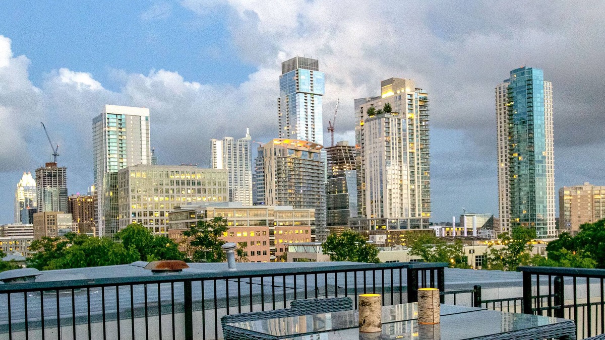 Clarksville Condo | Marvelous, Three-Story Condo w/Private Rooftop Patio, City Views - 2 Dogs OK
