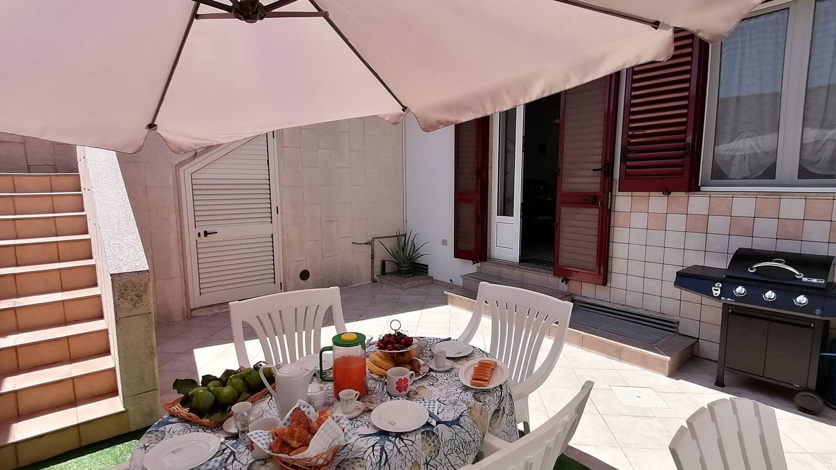 Spongano House | Mary Rose, ideal for 2 families or groups of friendsnCIN IT075078C200052366