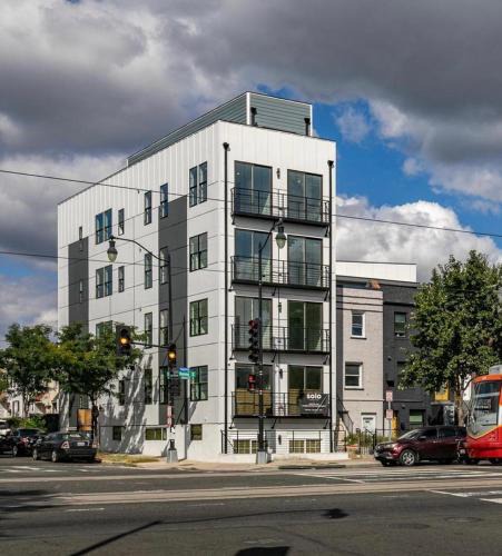 Northeast Apartment | Mary's Stay H St Corridor