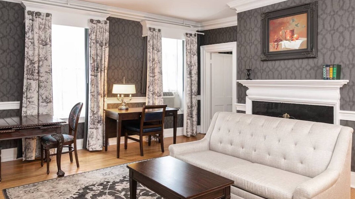 Historic District Hotel | Maryland Inn Suite at Historic Inns of Annapolis, Pet-friendly