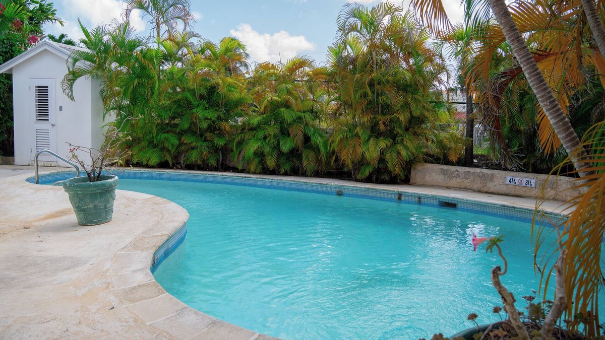 Paynes Bay Villa | Marzalea 3 bd Villa by Zenbreak