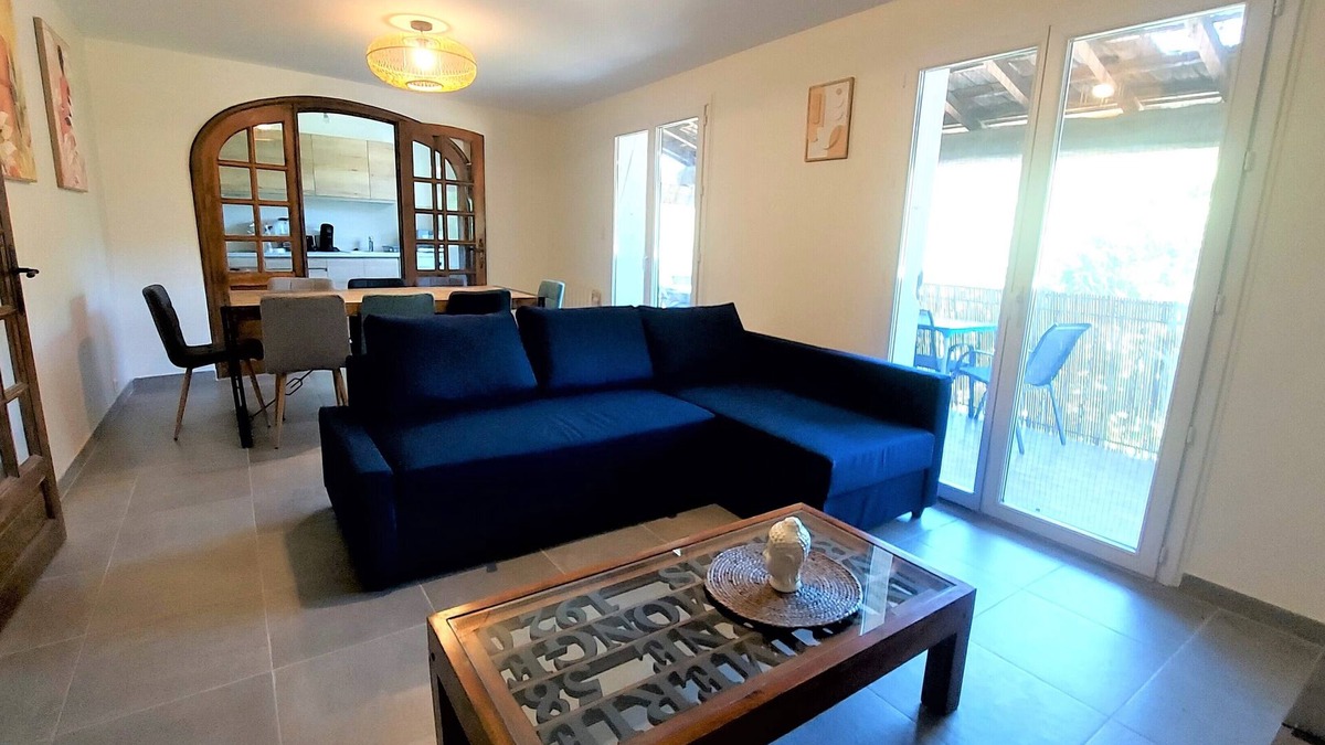 Saint-Sebastien-d'Aigrefeuille Apartment | Mas Anahata - In the heart of nature, Apartment Le nid des hirondelles
