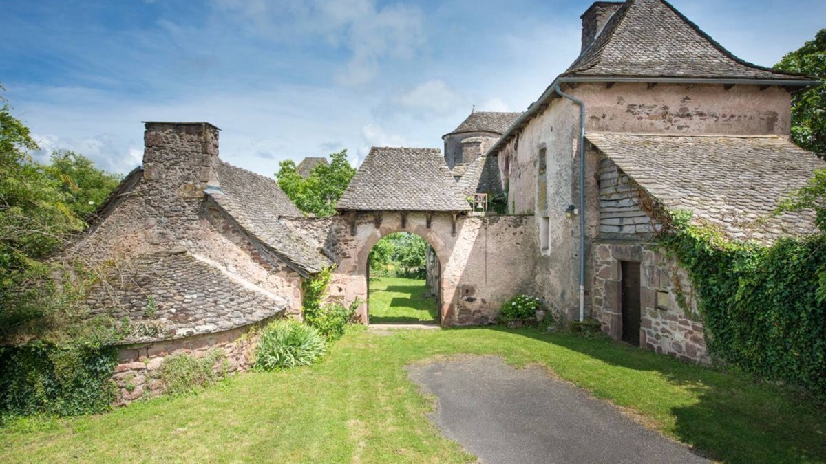 Auzits Villa | Mas De Beauce - Four Bedroom Villa, Sleeps 8