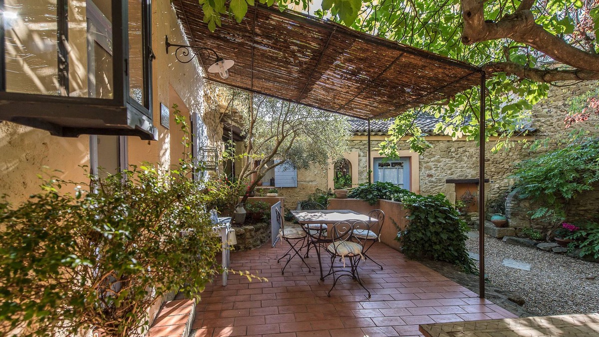 Puyvert Bed & Breakfast | Mas de Foncaudette