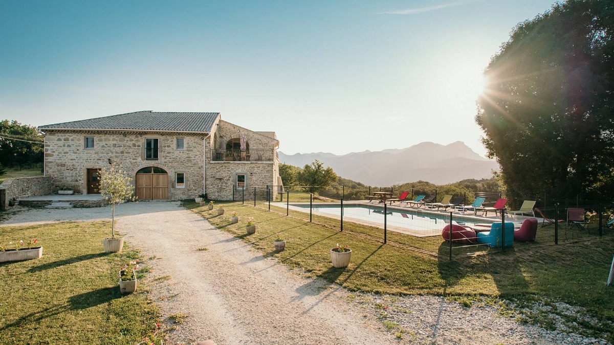 Francillon-sur-Roubion Other | Mas de Pascalin, 250m2 of living space, 13m x 6m heated swimming pool