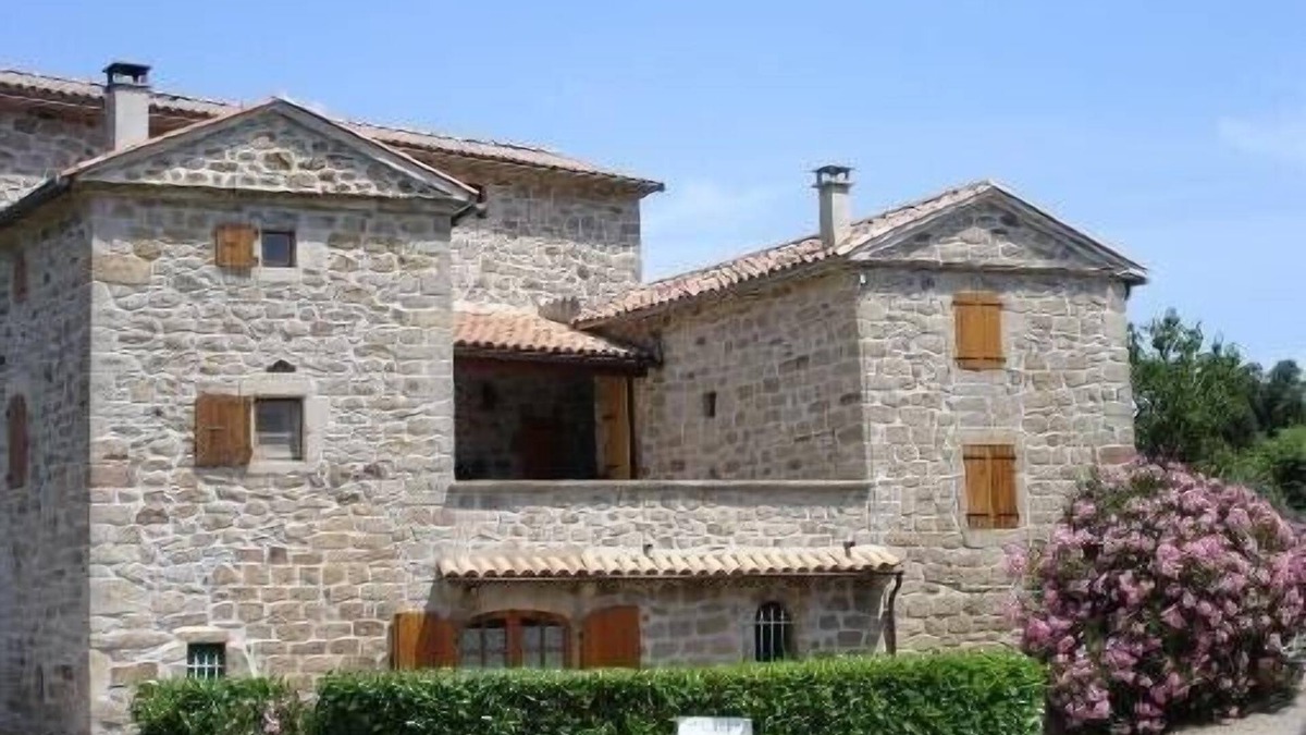 Les Salelles Other | MAS DES OLIVIERS - Tastefully renovated typical Provencal farmhouse with private pool