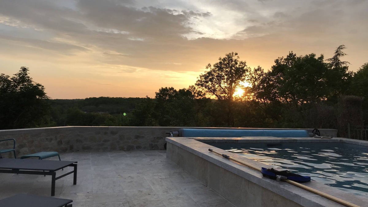 Pern House | Mas du Loup Quercy - beautiful newly renovated 18th century holiday cottage